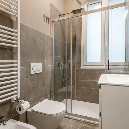 Stayeasy Sauli - 2 Bedrooms, 2 Bathrooms - Station * Milan